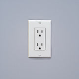Qdos Universal Self-Closing Outlet Cover 3 pack White